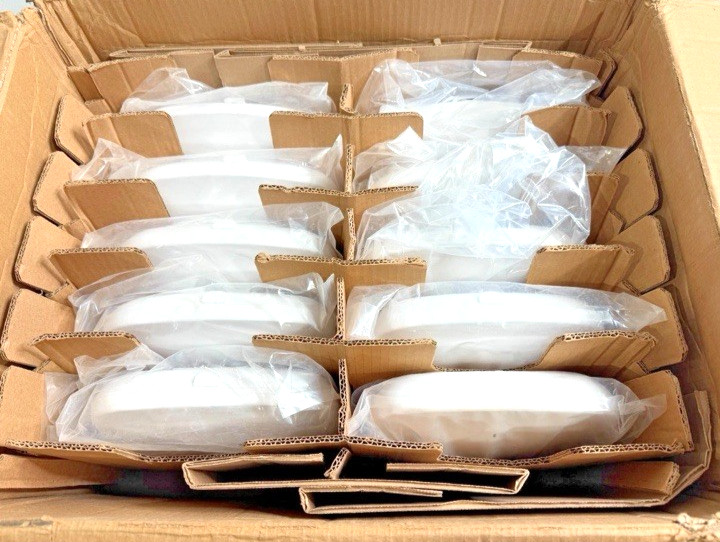 Open box Cisco C9120AXE-B Wireless Access Point 9120AXE