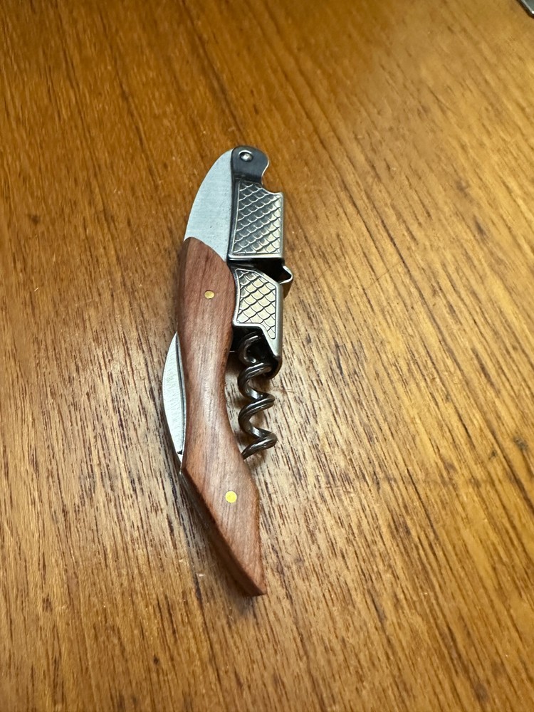 UNIQUE Quality Waiters Corkscrew Wine Key Opener