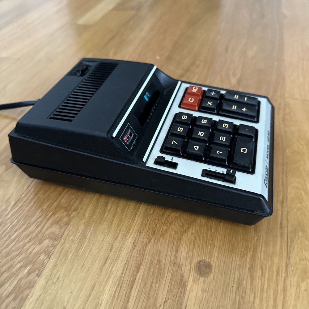 Casio Model AS-8D Vintage Calculator/Adding Machine tested with case