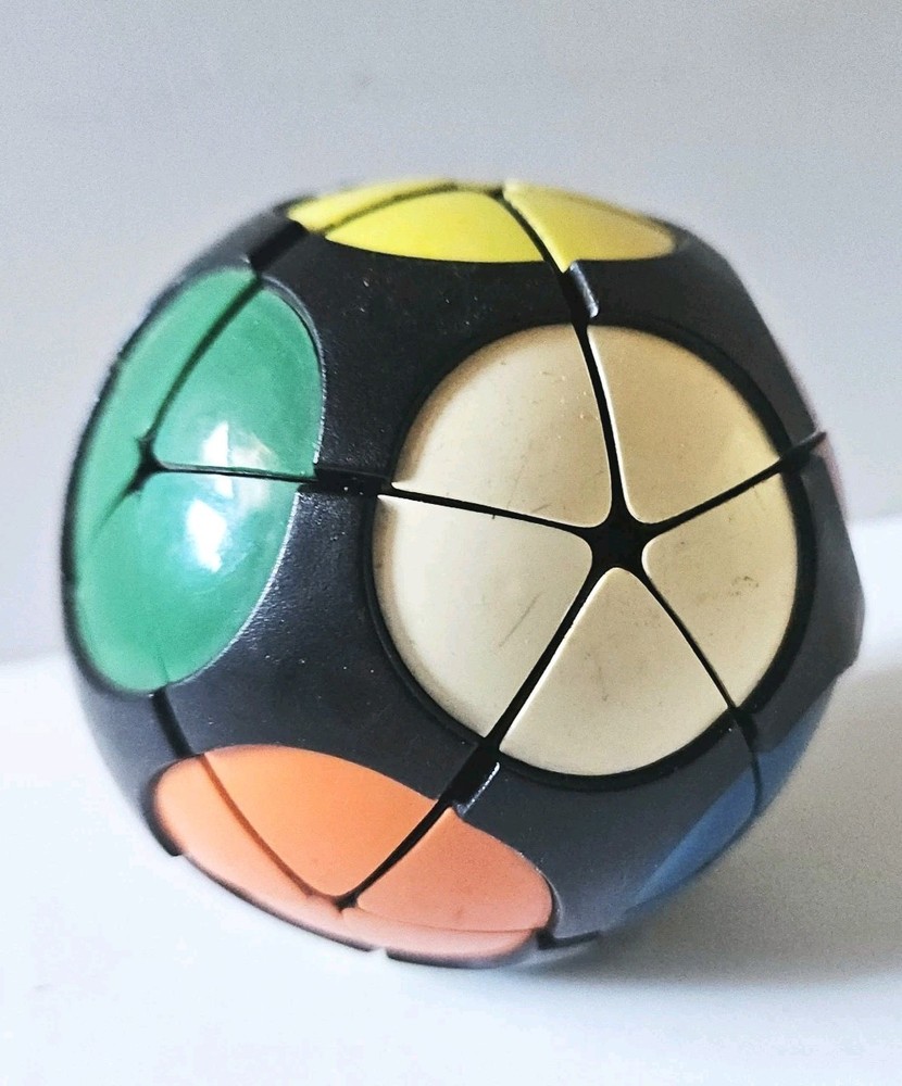 Vintage 1980s Milton Bradley Impossible Ball