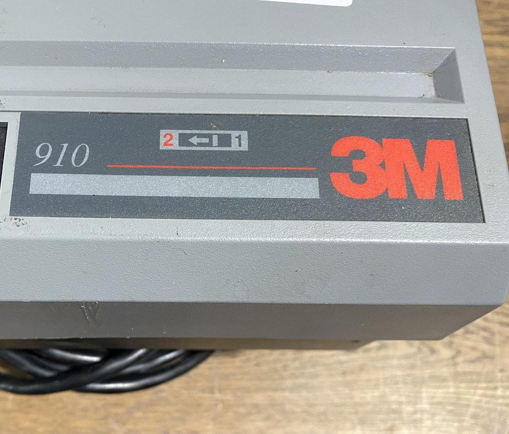 3M 900 AJB 910 OVERHEAD TRANSPARENCY PROJECTOR