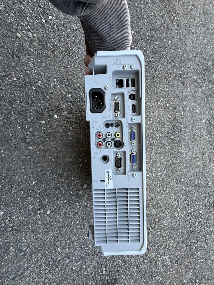 Hitachi LCD Projector Model CP-X2530WN