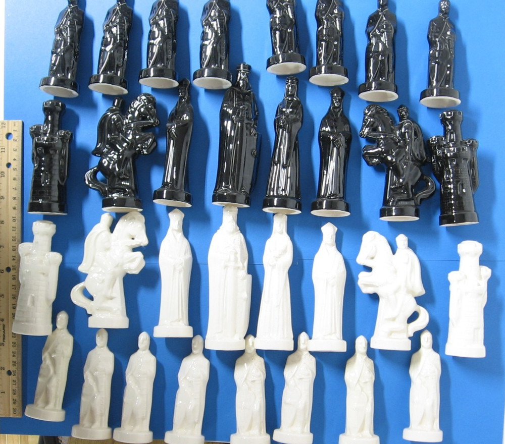 Black & White Tall Glazed Ceramic Chess Set 6" King-Complete-No Board