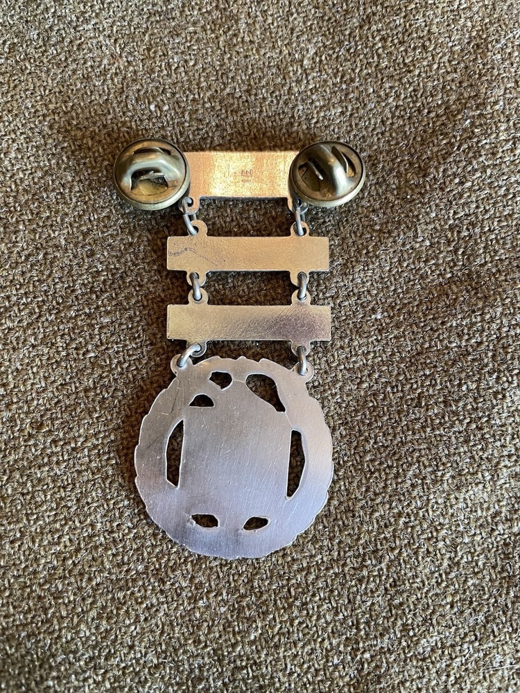 1950s Original USMC Clutch Back QUALIFICATION BARS PIN