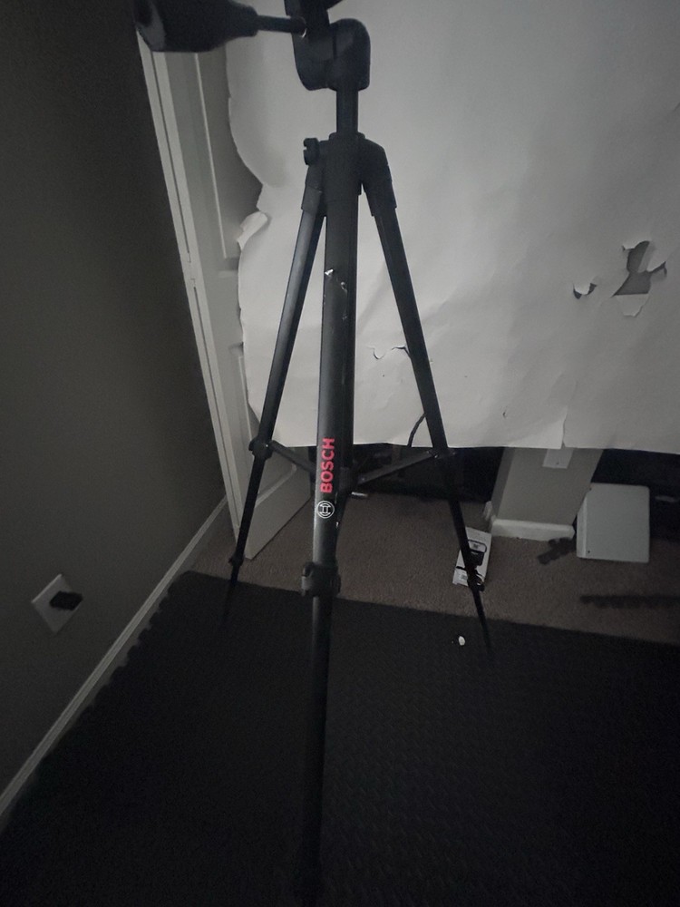 Bosch Compact Extendable Tripod With Adjustable Legs (BT 150) BT150