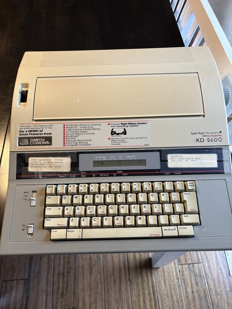 Smith Corona XD-5600 Electronic Memory Typewriter, Pre-Owned, Tested.