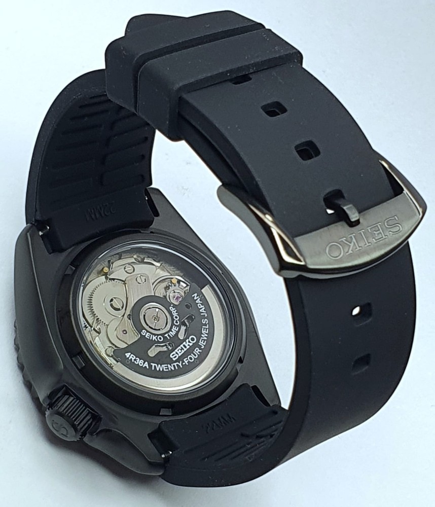 SKX007 Stealth Seiko Automatic Divers Watch