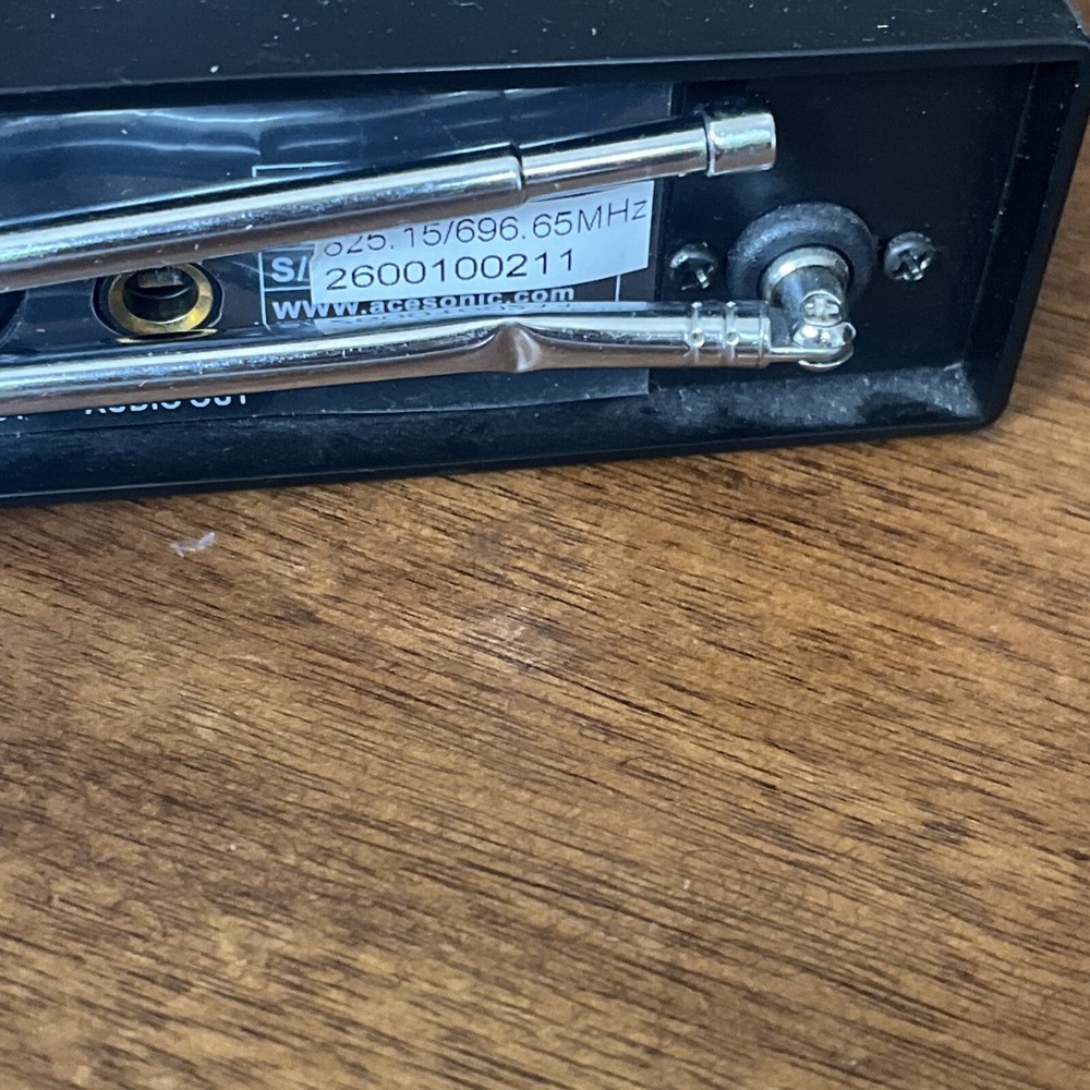 Acesonic UHF-2600 UHF Dual Channel Wireless Microphone System