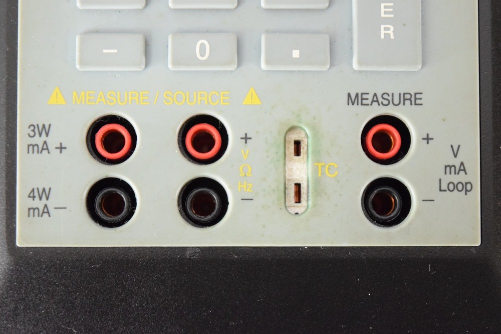 Martel DMC-1400 Documenting Multifunction Calibrator