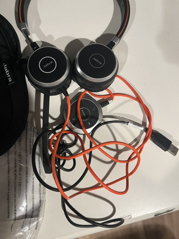 Jabra Evolve Stereo Wireless Headset with Bluetooth and Noise Cancelling Mic