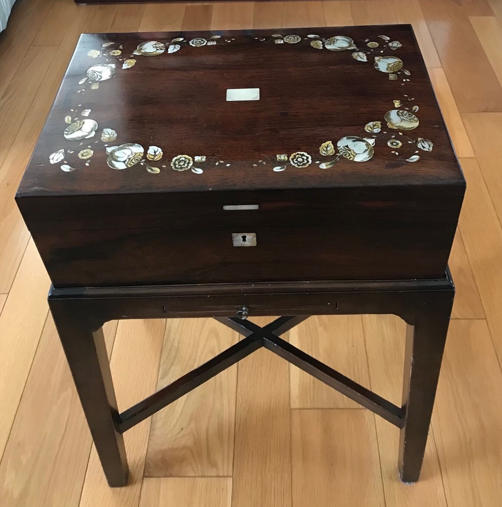 ANTIQUE VICTORIAN LAP/WRITING DESK CIRCA 1850
