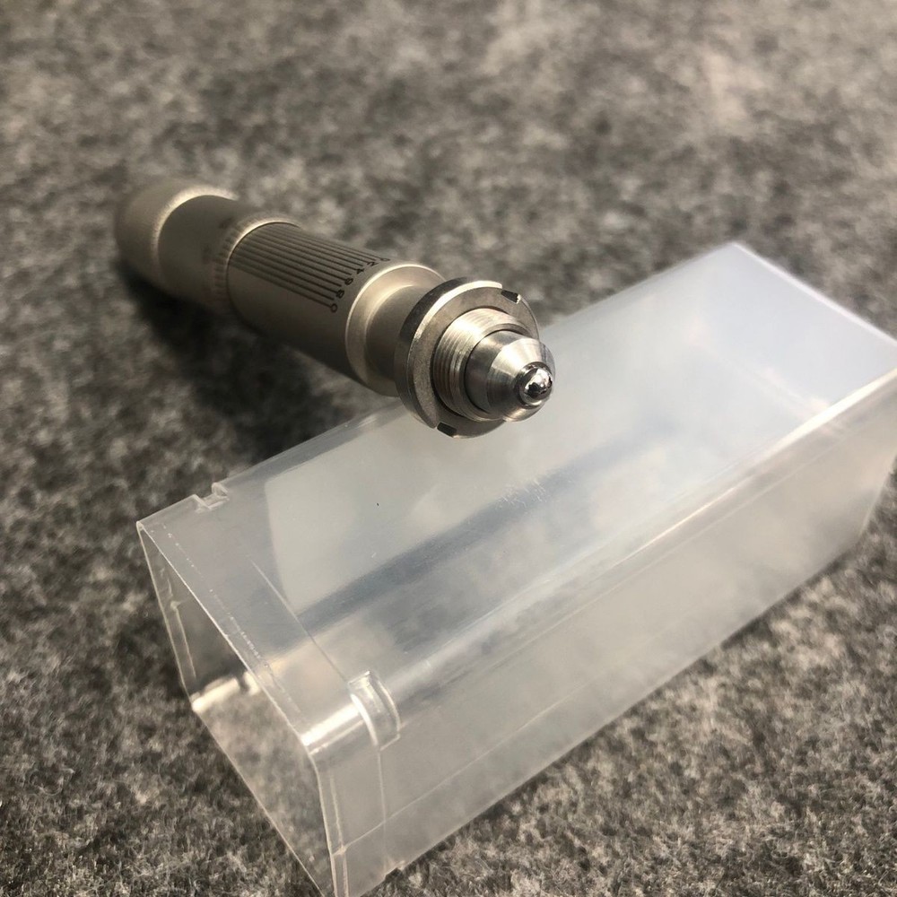 Newport SM-25 Micrometer