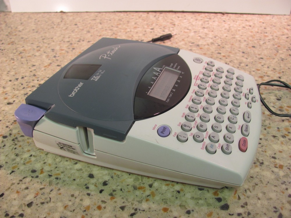 Brother P-Touch PT-1800/1810 Electronic Label Maker Printer