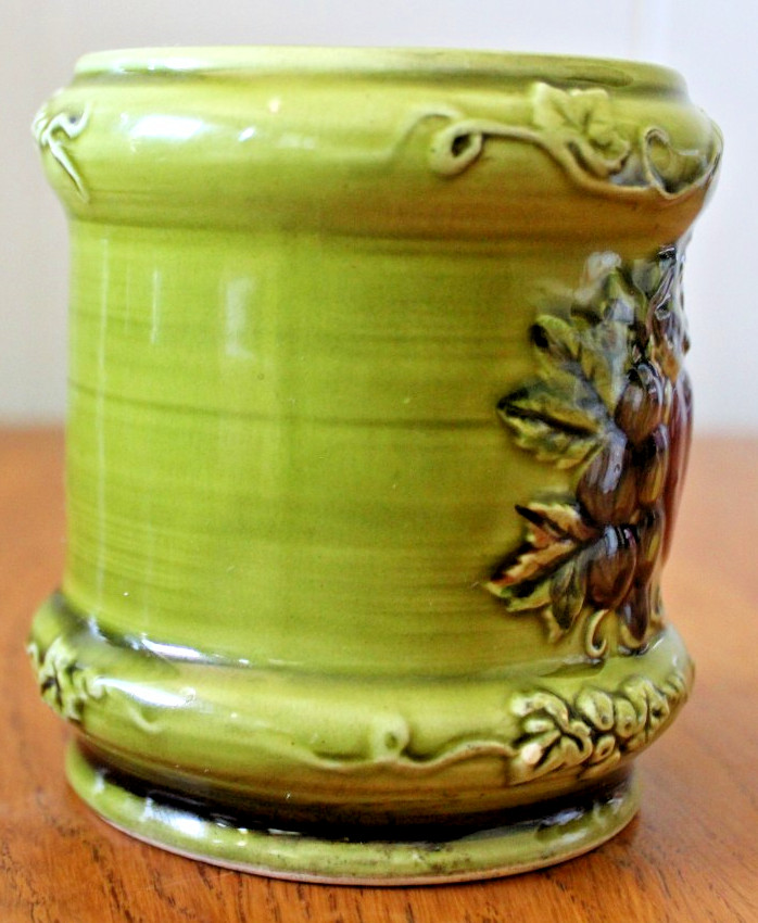 Green Apple Pear Grape Lefton Pottery Jam Jar 3745