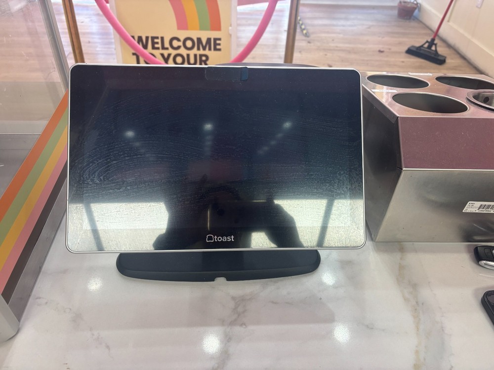 Toast POS System-8 Piece, Great Condition