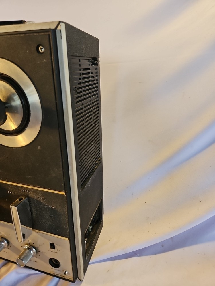 Panasonic RS-760S Four Track Solid State Stereo Phonic Reel To Reel Fixable