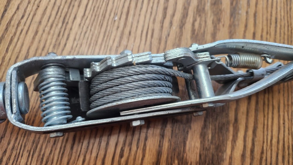 Power Pull Single Gear Crank Cable Puller Tow Winch Come Along USED