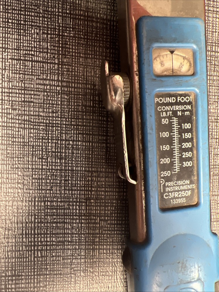 Precision Instruments C3FR250F 1/2" Torque Wrench in Case (A1D025231)