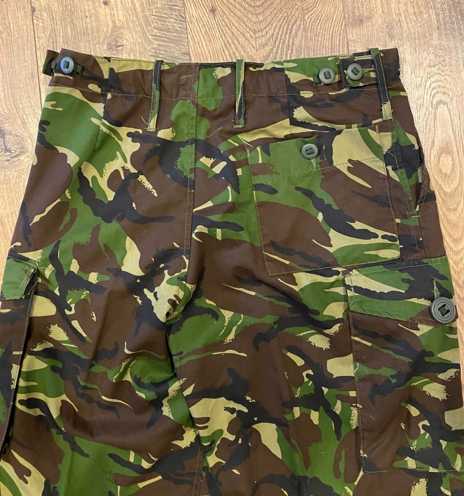 British Royal Marine Camouflage DPM Uniform size medium regular, never worn