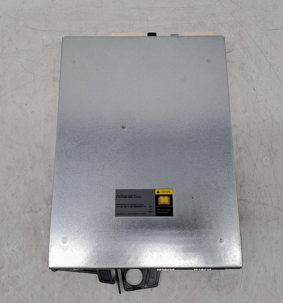NETAPP 111-00190+B1 IOM6 6Gb/s SAS CONTROLLER MODULE