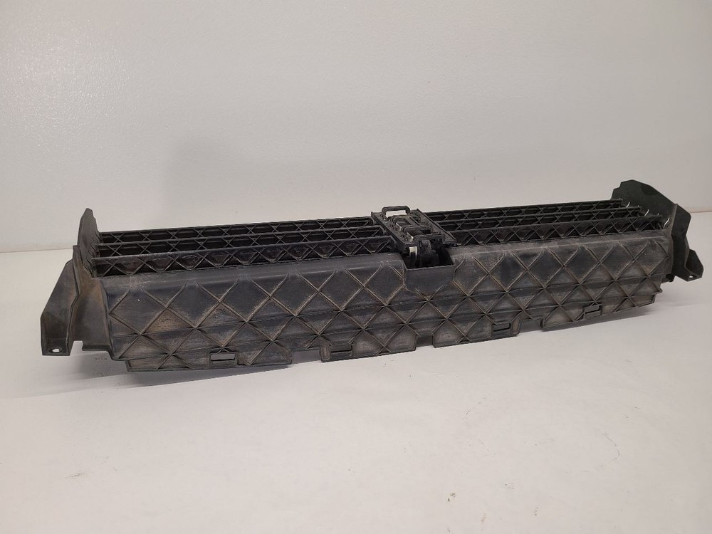 2019 JEEP CHEROKEE Air Shutter