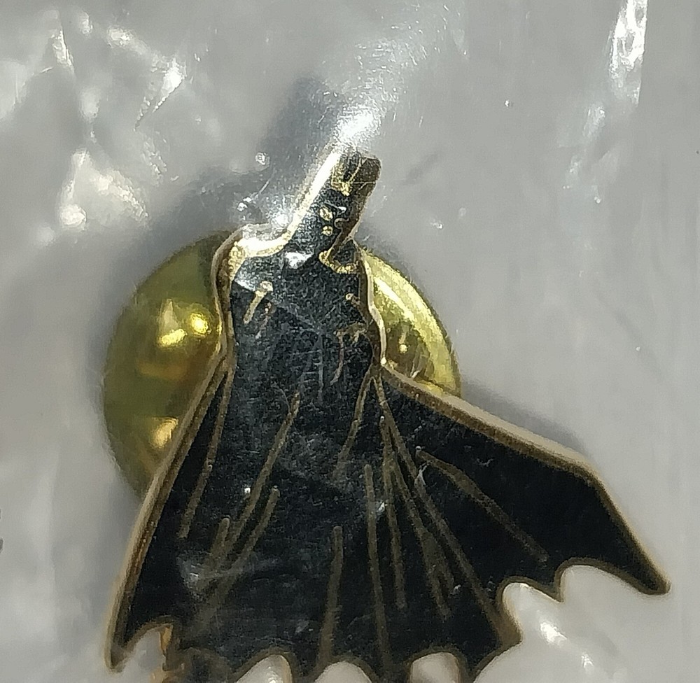 1990s DC Comics BATMAN Standing Lapel Pin Vintage Black