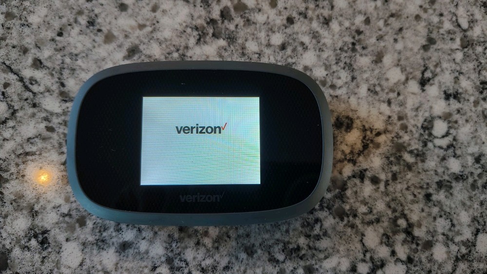 Verizon MiFi 8800L Mobile Internet Hotspot Pre-owned
