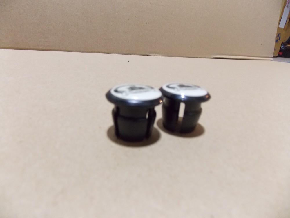 Arundel Bar End Plugs