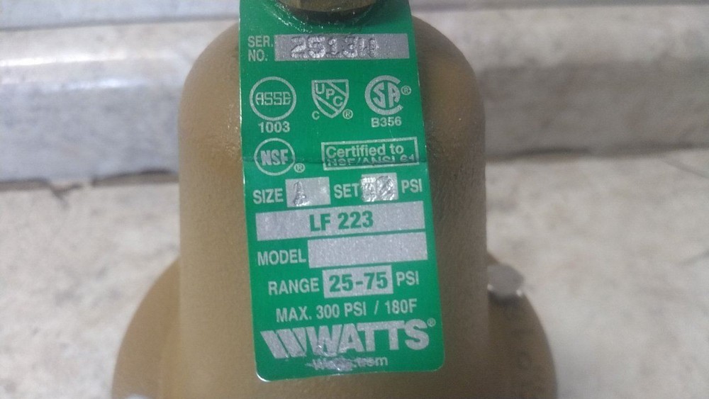 Watts 1 LF 223 1 In Inlet/Outlet FNPT x FNPT Water Pressure Regulator