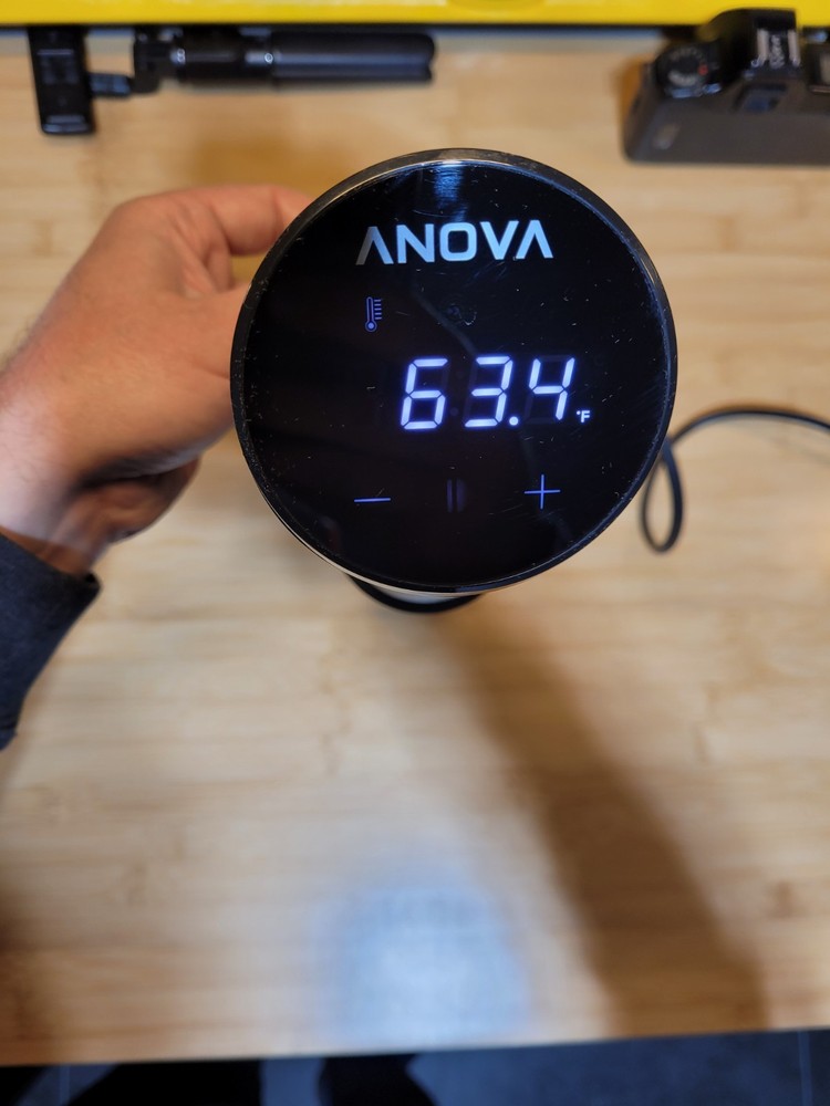Anova Culinary Sous Vide Precision Cooker 2.0 WiFi App Enabled 1000 Watts