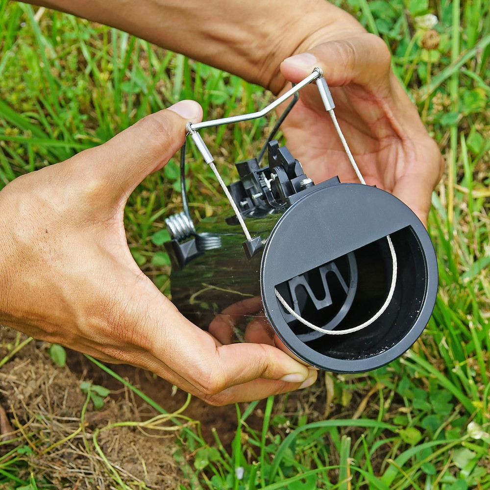 Gopher Trap Black Hole – Pocket Gopher & Yard Mole Tunnel Trap – Easy-Set Reusab