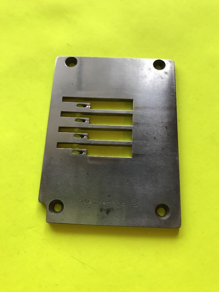 *USED* 54228A-4-21-UNION SPECIAL-THROAT PLATE FOR SEWING MACHINE-FREE SHIPPING*