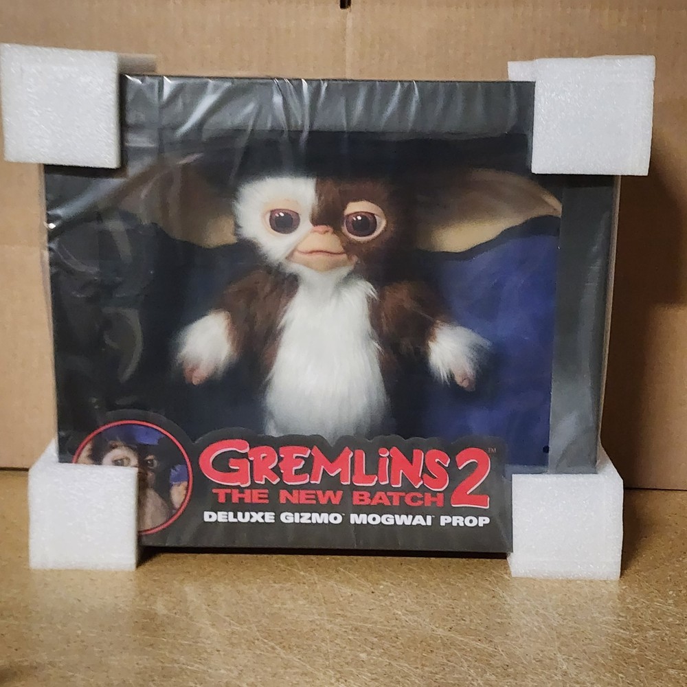 Gremlins 2: The New Batch - Gizmo Mogwai Prop *NIB