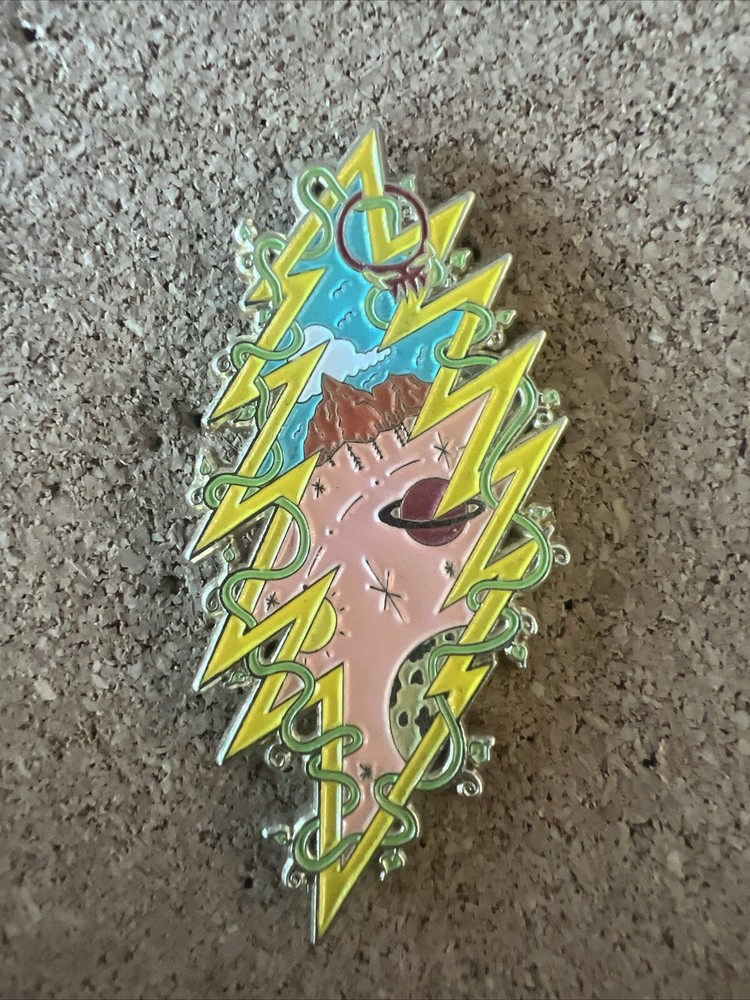 IZZIDOESIT Grateful Dead Lightning Bolt Pin 29/50