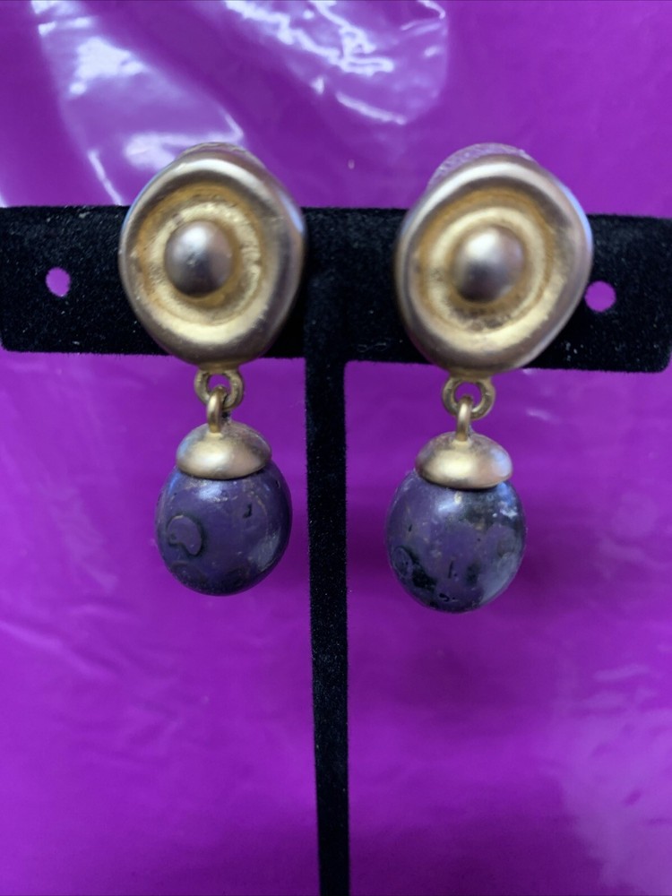 Purple Drop Dangle Pierced Earrings Gold Tone