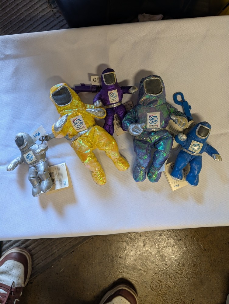 Intel Bunny People Lot