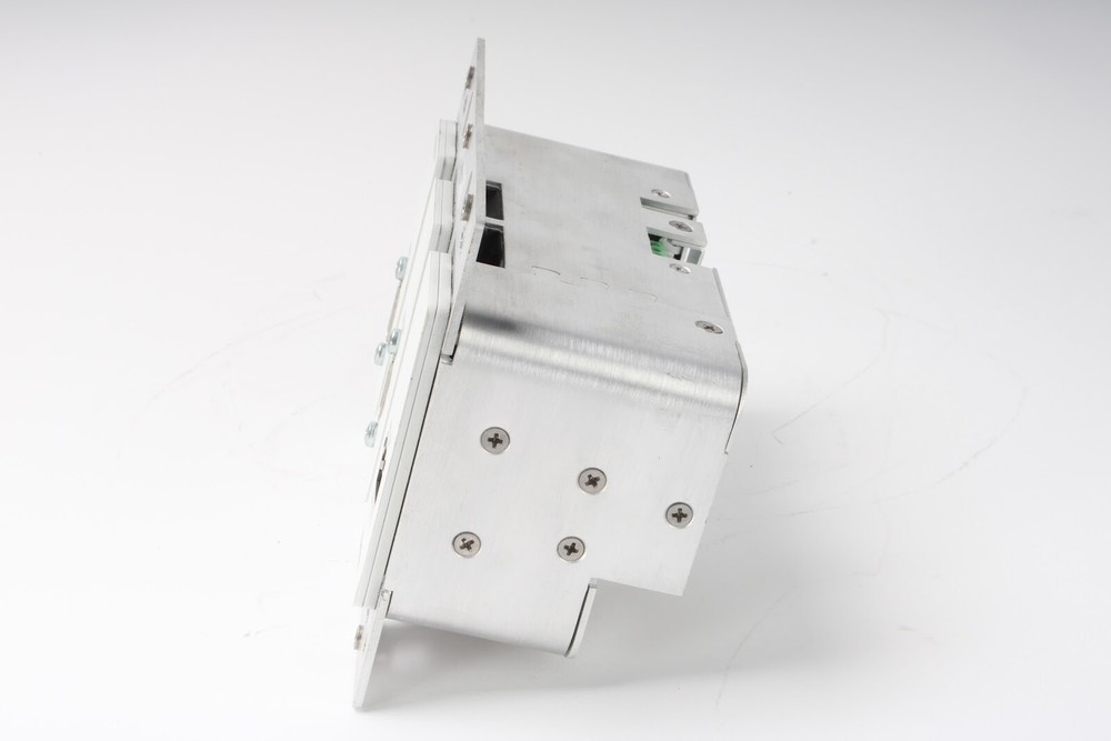 Extron NAV E 401 D - White 10G Pro AV over IP Encoder Wallplate 60-1525-08