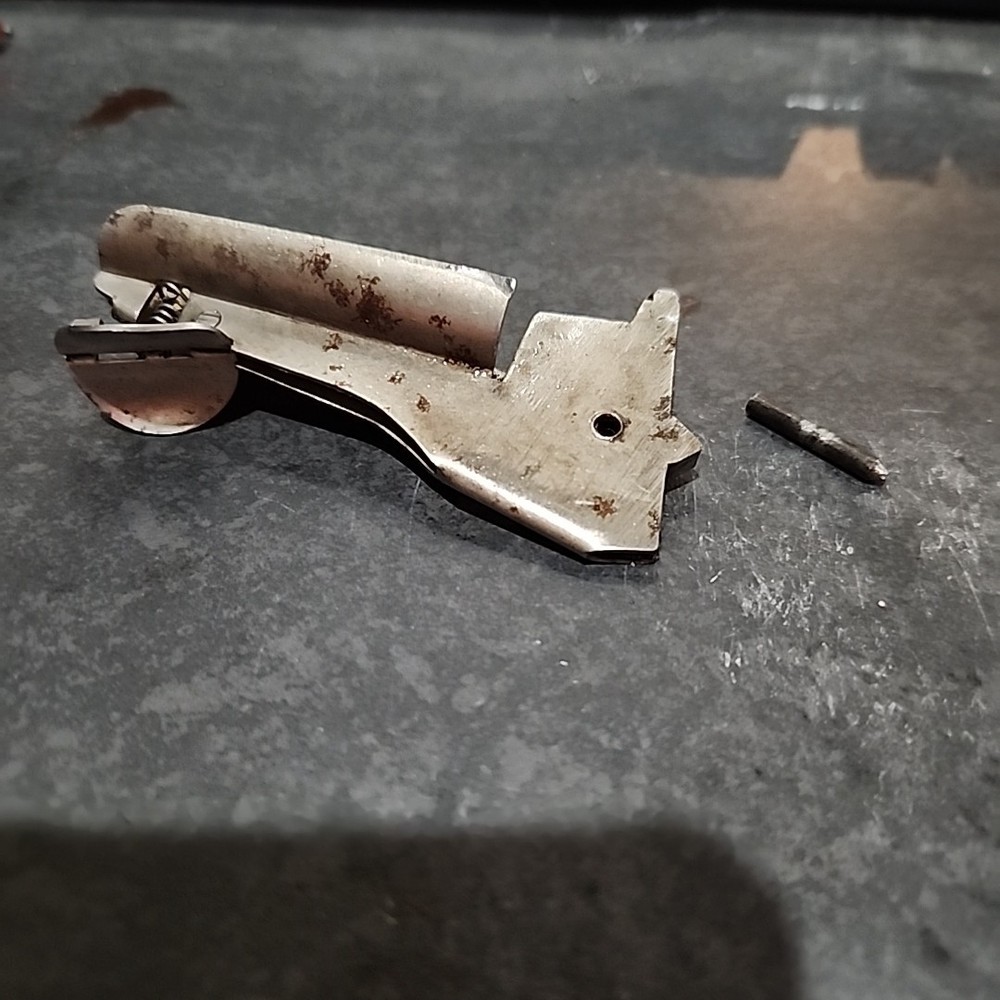Sears Ranger model 105-20 16Ga  Lifter