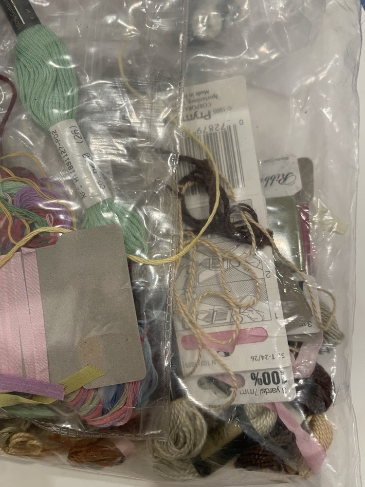 EMBROIDERY THREAD- Multi Variations And Buttons . Misc, Crafting Bag