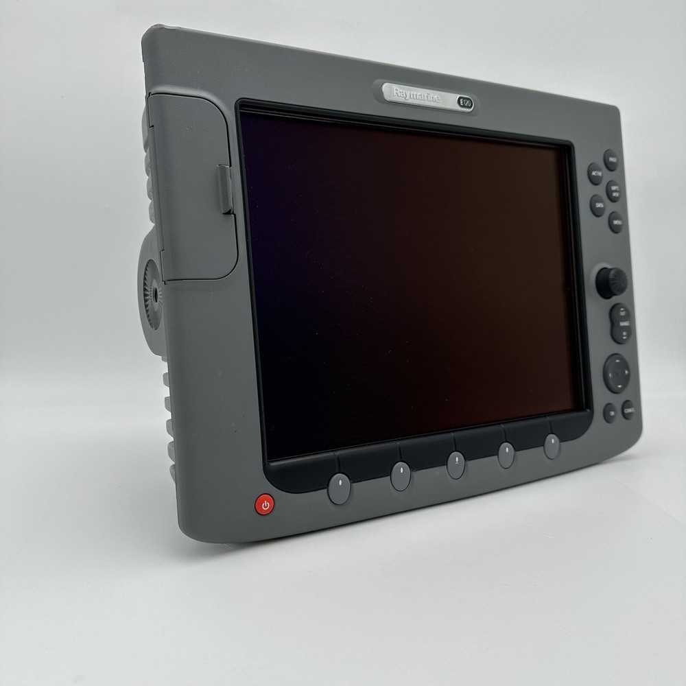 Raymarine E120 MFD Chartplotter Radar Screen Classic Display E02013 REFURBISHED