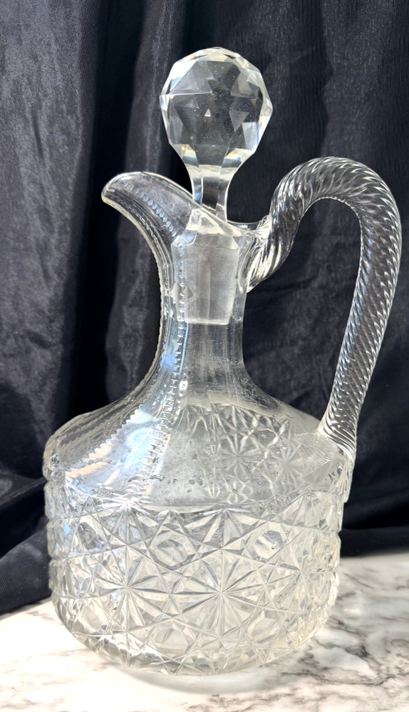 VTG DAISY BUTTON DECANTER 10.5" T x 5.5" D (2807)