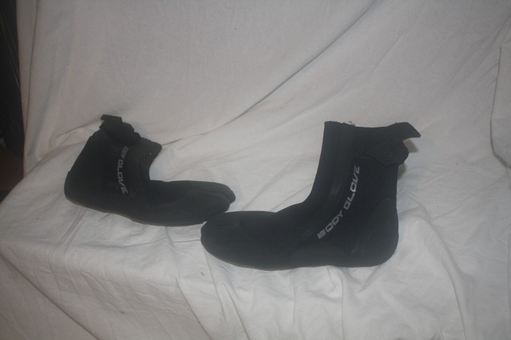 Body Glove Split Toe Wetsuit Boots - Size 5 - 2mm