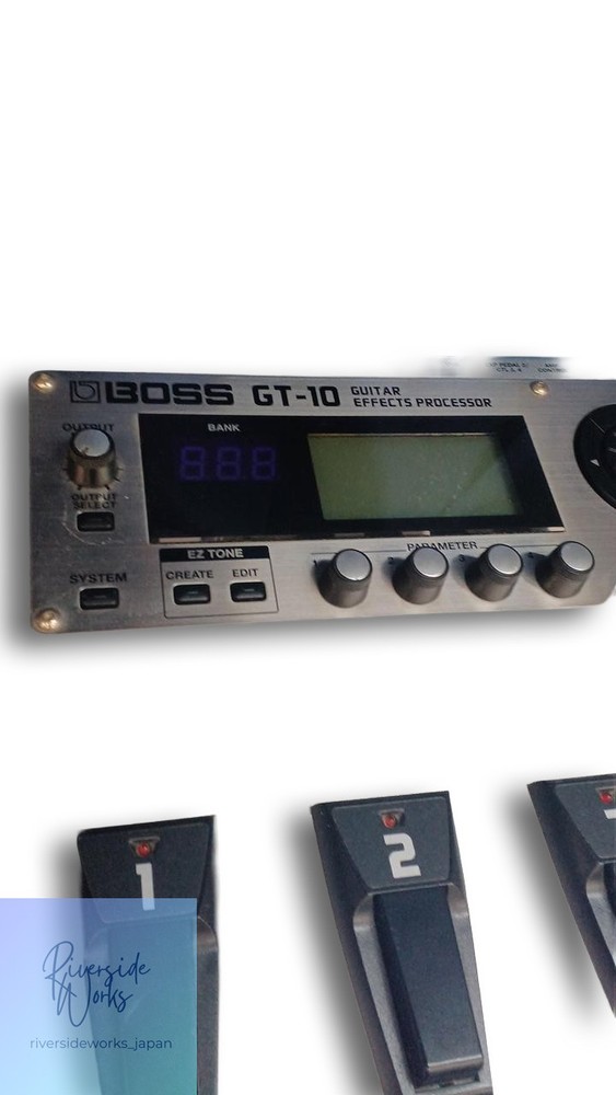 BOSS GT-10 Multi-Effects Processor for Guitarists JP