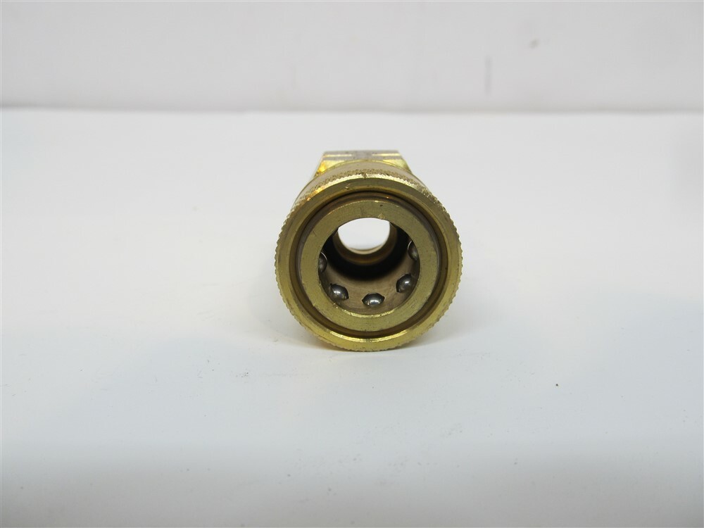 85.300.103, Quick Connect Coupler 3/8" FNPT , Brass