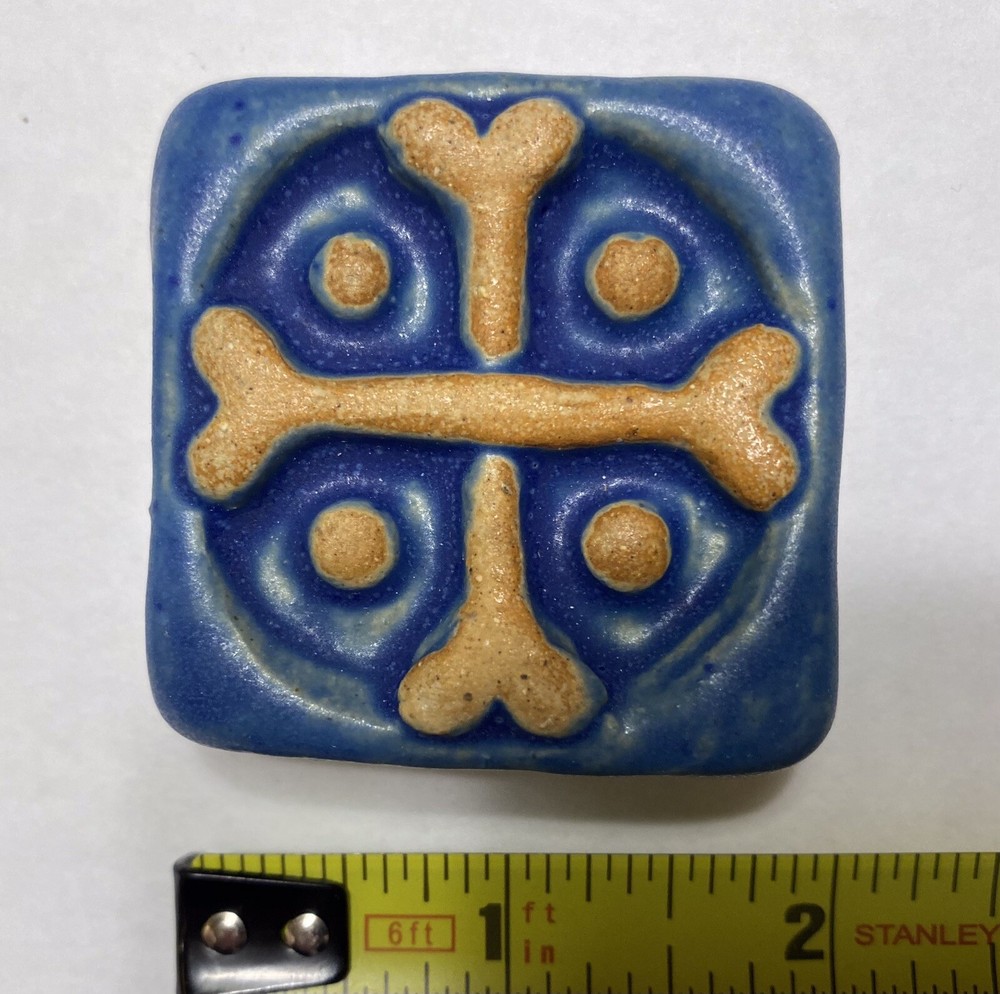 Crossbones 2x2" Stoneware Art Tile By Gretchen Kramp