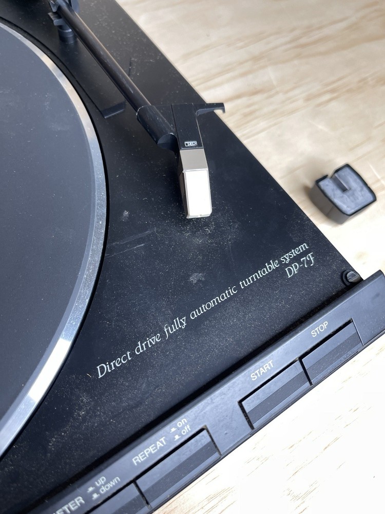 Denon DP-7F Direct Drive Fully Automatic Turntable w Manual Box