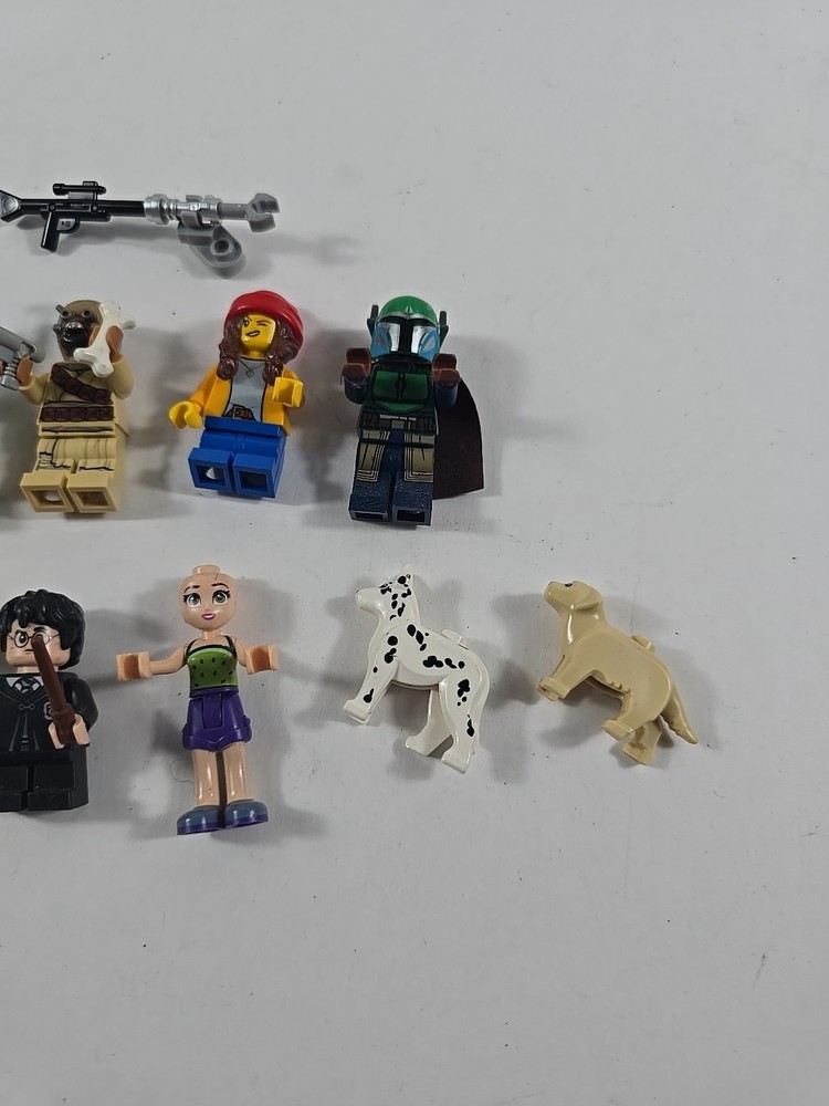 lego figures mixed 13 Pieces