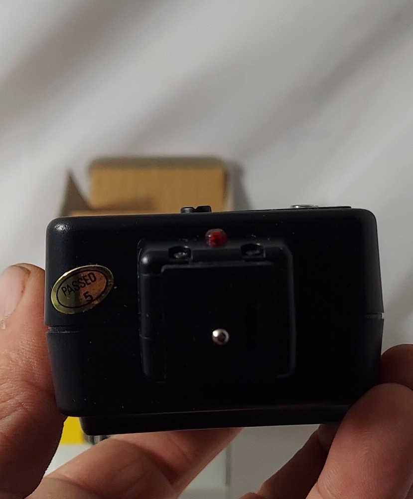 Vintage Working Imperial Crown Camera Flash 115M