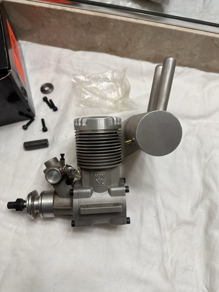 Moki M 210 RC Airplane Engine with exhaust