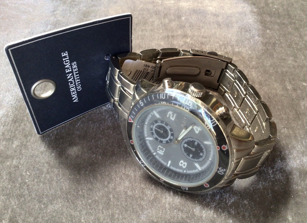 American Eagle Outfitter Watch-New- Works! RCS